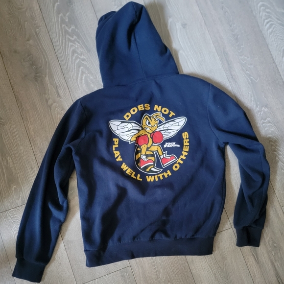 No Fear Hoodie - Picture 2 of 3